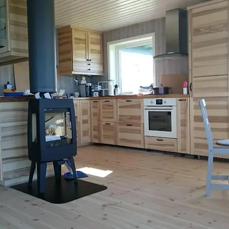 Engeløya Steigen. Velkommen Til Det Gode Ferieliv. Steigen